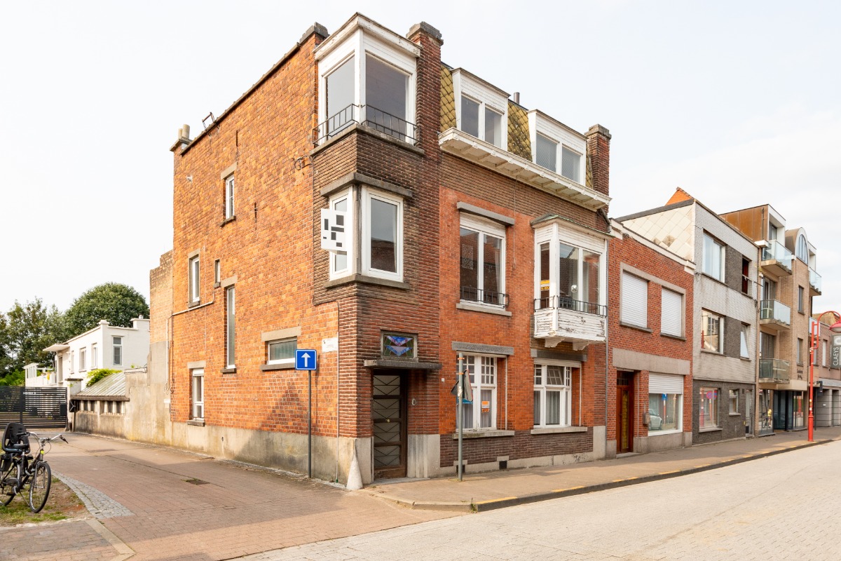 Hoogstraat - 33 - 33A - - 9960