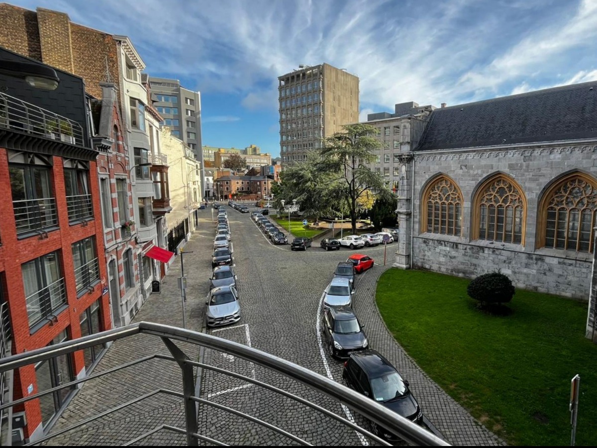 Place Saint Jacques - 24 - - 4000