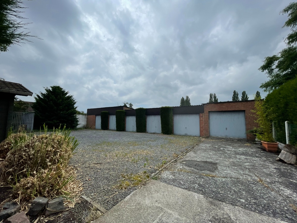 Oude Beselarestraat - 149 - GARAGES - 8940