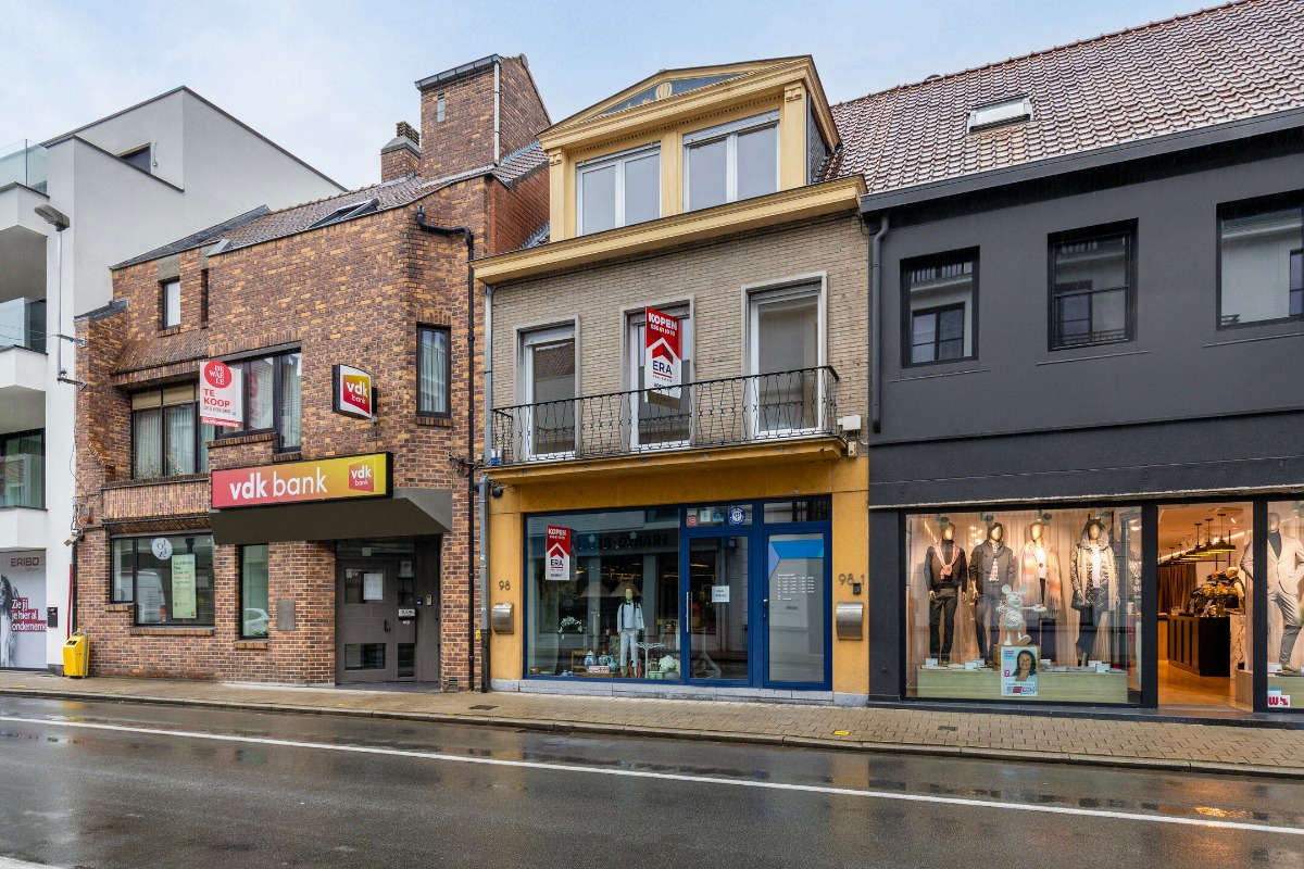 Stationsstraat - 98 - - 8790