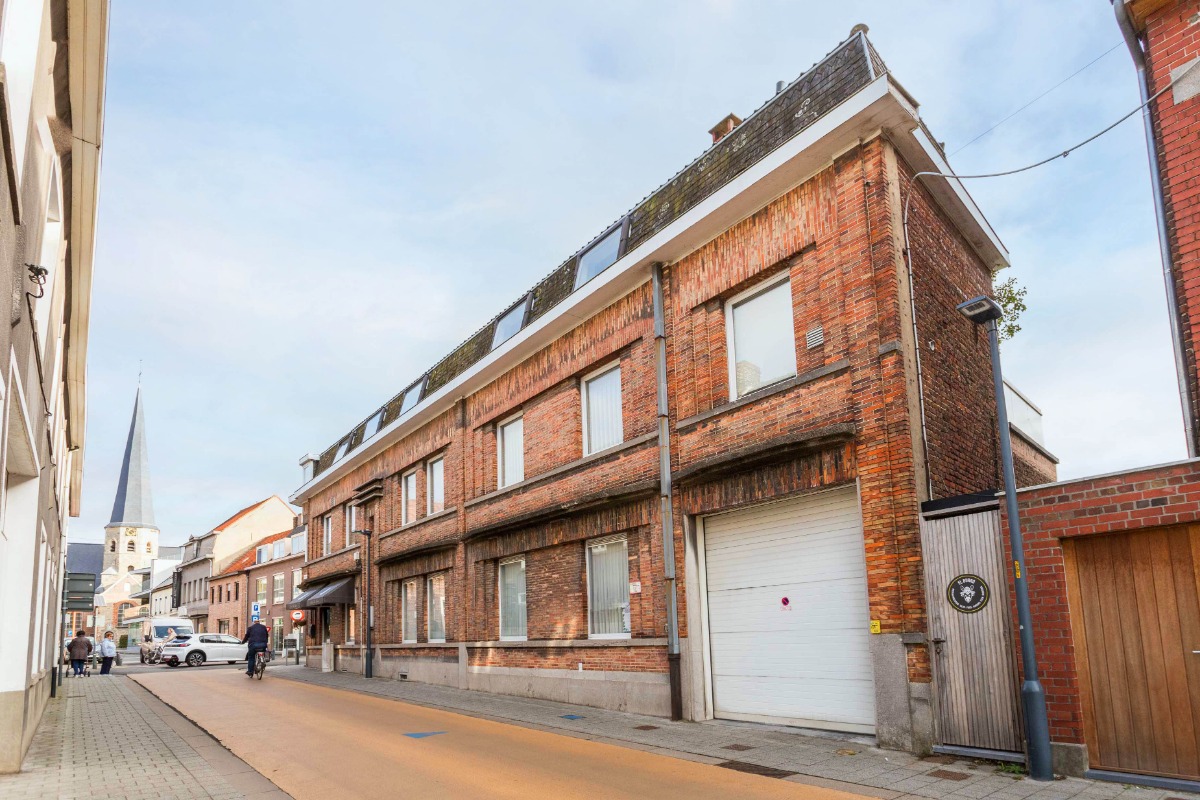 Schoolstraat - 2 - - 8540