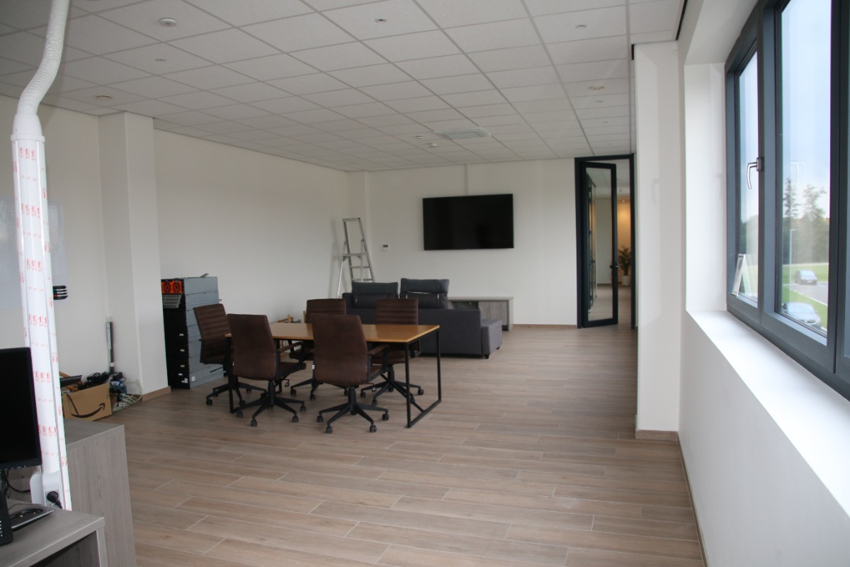 Hoogmolenstraat - 13 - buro 72 m² - 8790