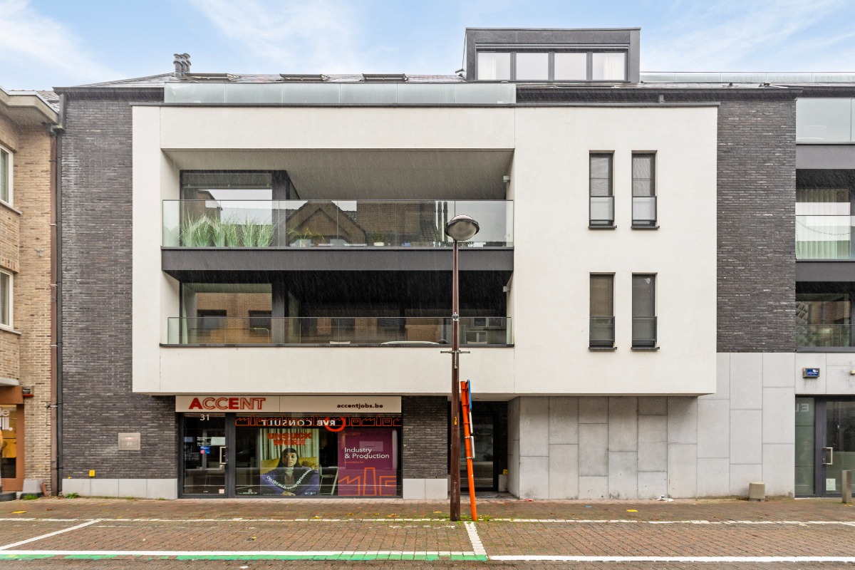 Holstraat - 31 - - 8790