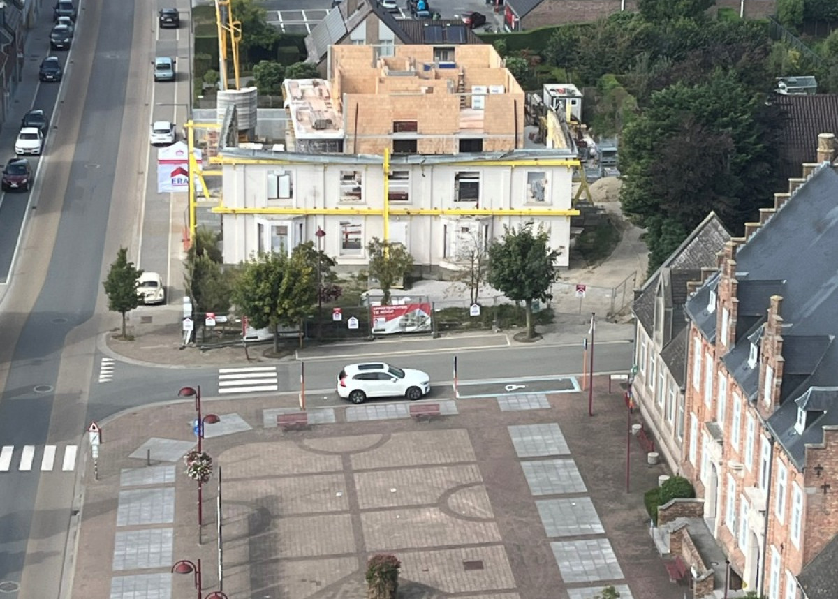 20240921 luchtfoto uit kerk.jpg