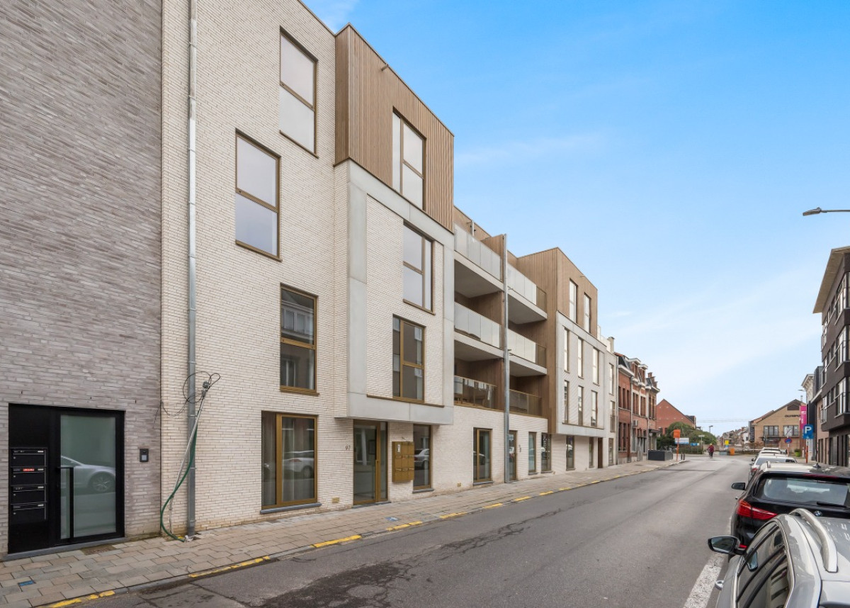 Het Perron - Stationstraat - Kleine Bosweg, Beveren - 06.jpg