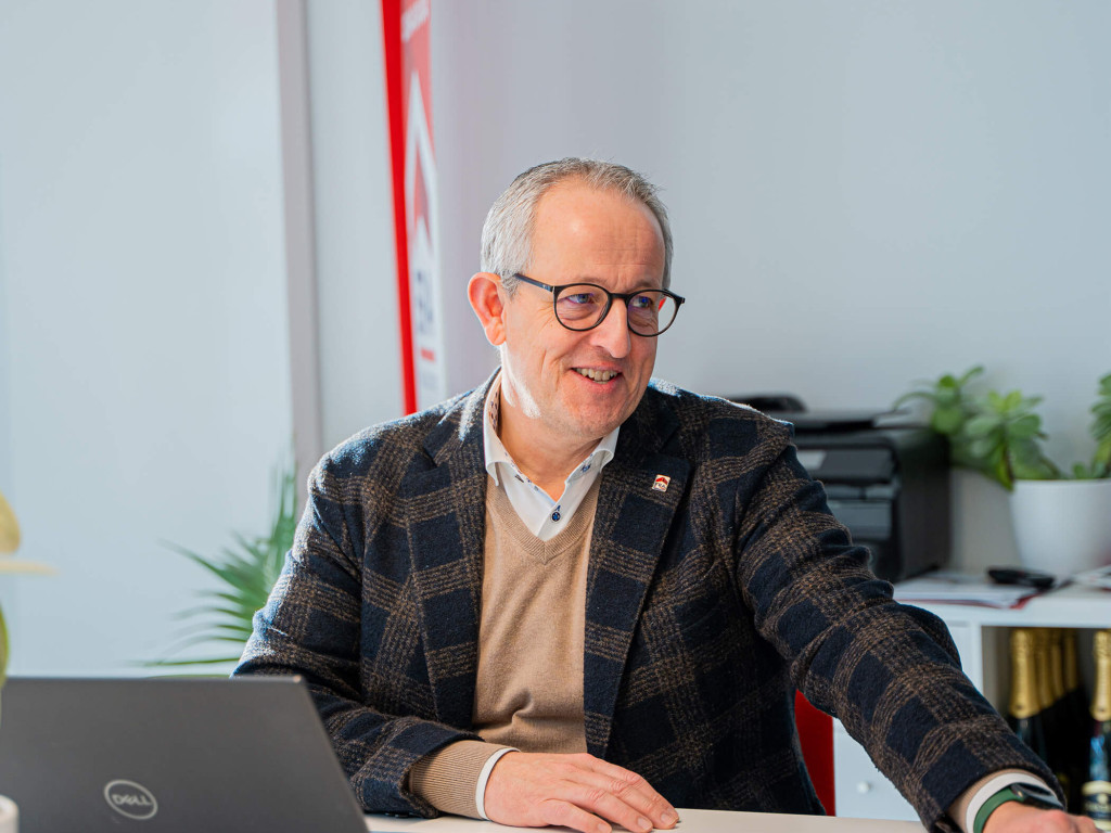 Jouw ERA makelaar staat klaar om je te helpen.