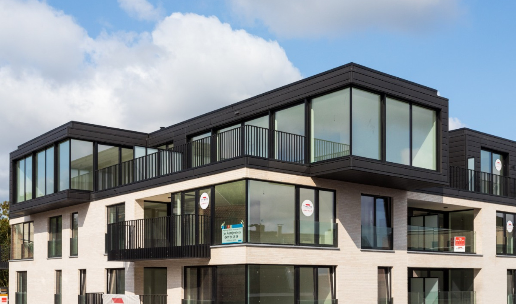 Harelbeekstraat - 1 - - 3.2 - 8550