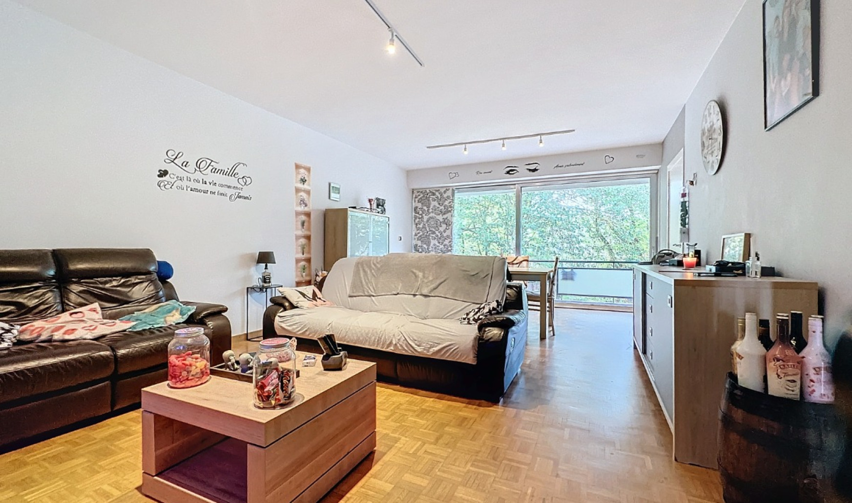 Rue Francois Joseph Peterinck - 8 - 32 - 7500