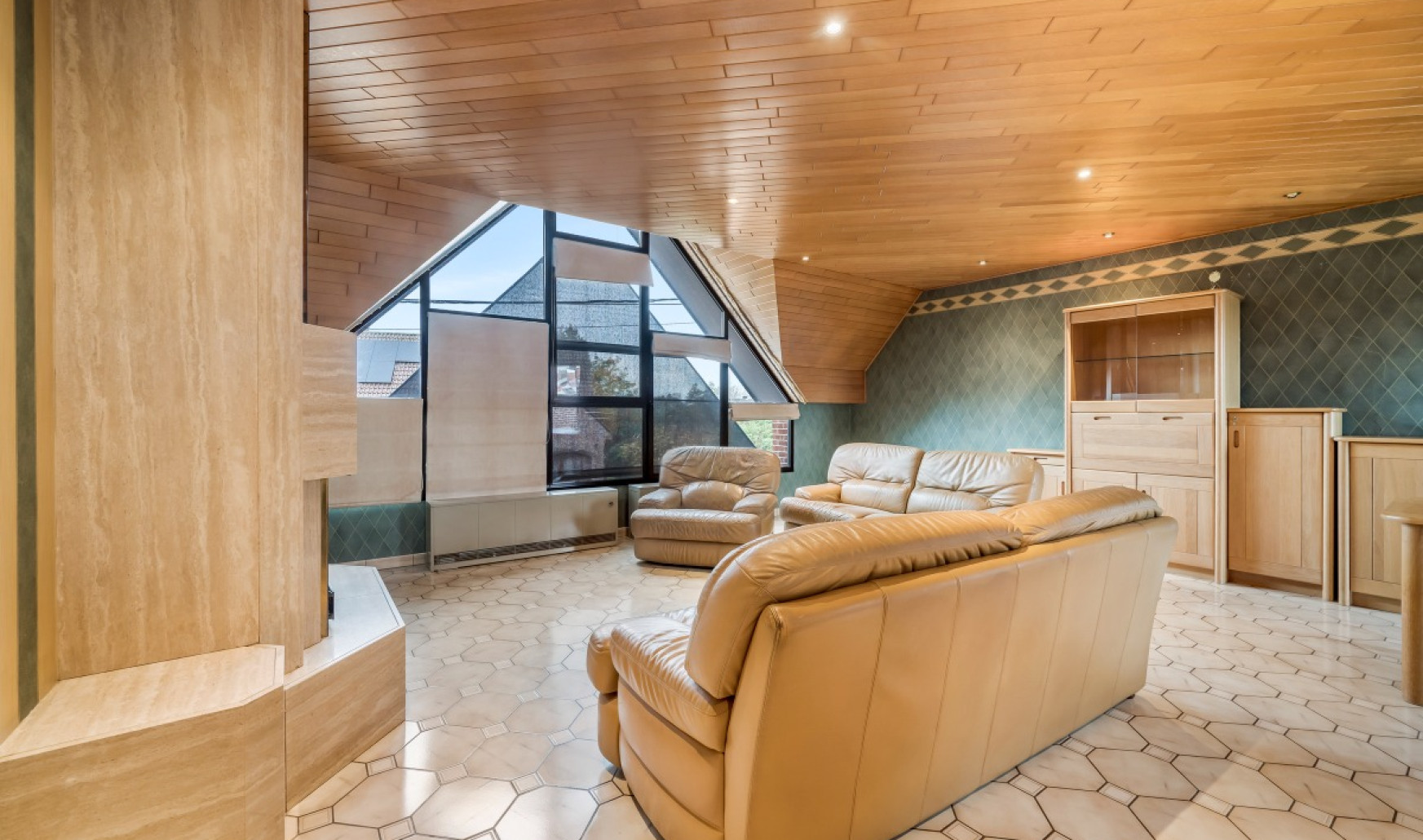 APPARTEMENT 1 - Hemelstraat - 36 - - 9200