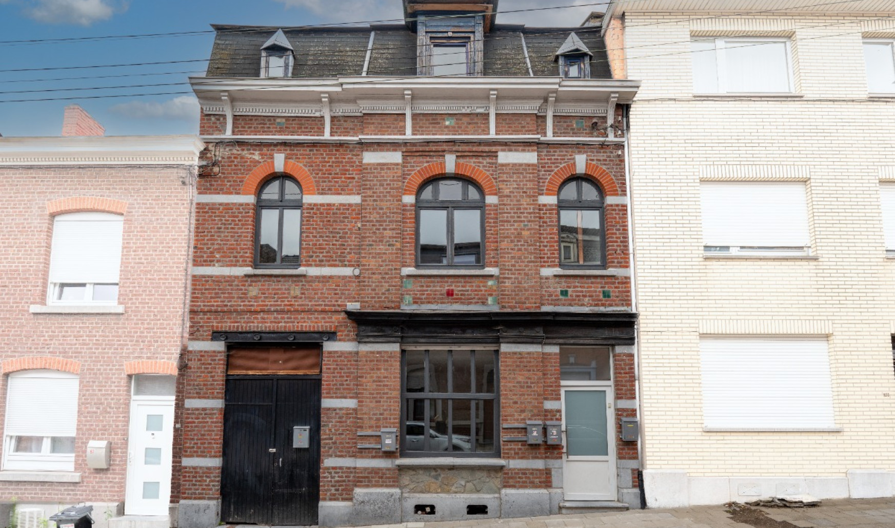 Rue de l'Enseignement - 101 - 1 - 4102