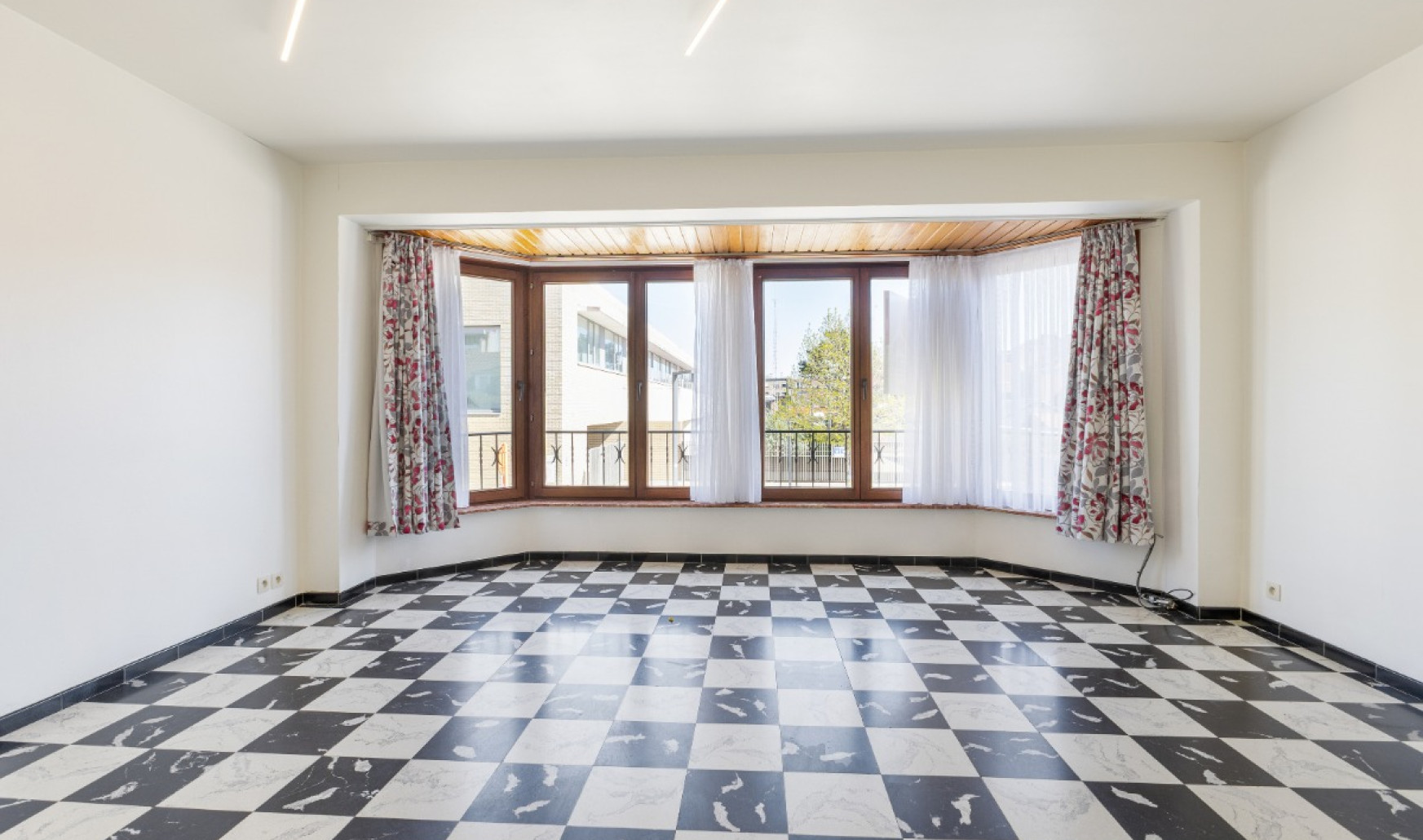 Verenigingstraat - 22 - 0101 - 8660