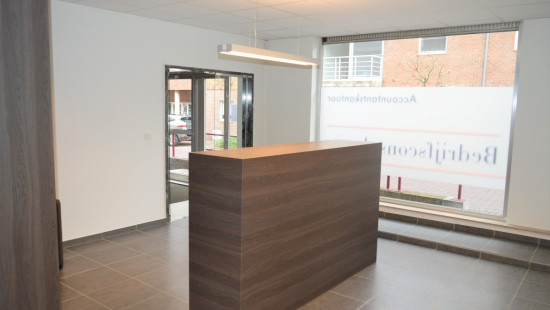 Inakker - 1 - - 3550