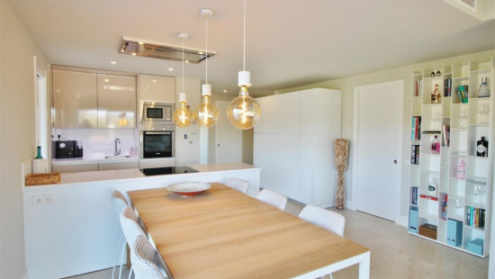 Calle Sefardi - - - 29680