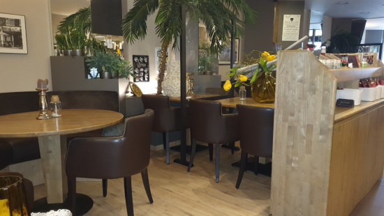 Plaats - 13 - HP - 8890