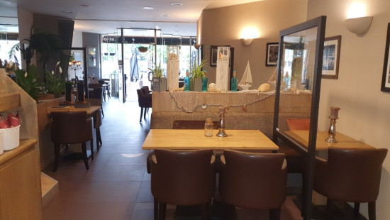 Plaats - 13 - HP - 8890