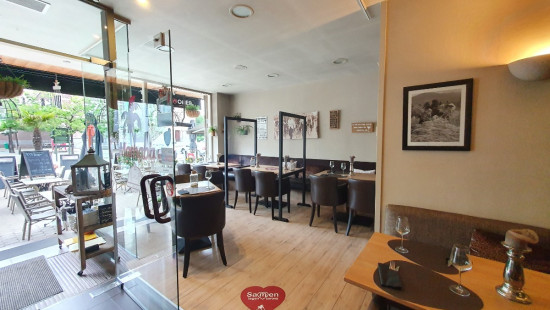 Plaats - 13 - HP - 8890