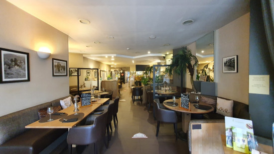 Plaats - 13 - HP + APP - 8890