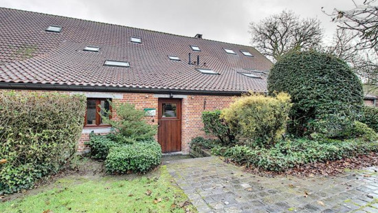 Rue de Bois-Seigneur-Isaac - 40 - - 1421