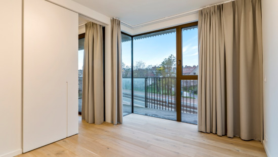 Koninginnelaan - 100 - 02.14 - 8670