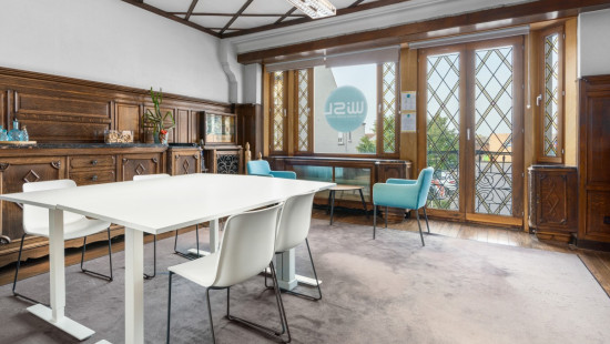 Stationstraat - 62 - - 8700