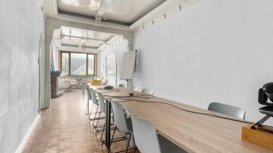 Stationstraat - 62 - - 8700