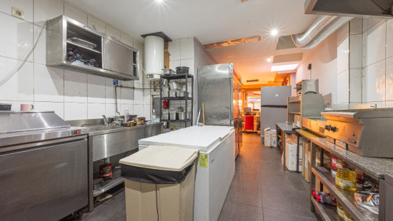 Nieuwstraat - 6 - - 9100