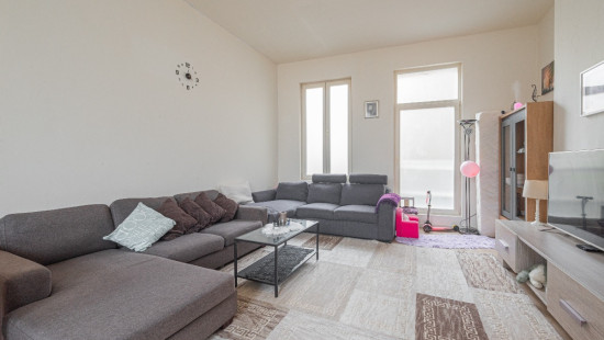 Nieuwstraat - 6 - - 9100