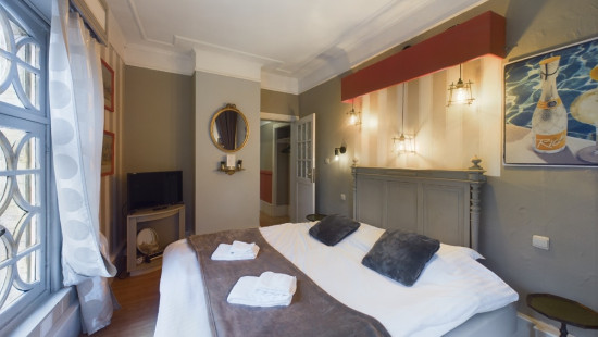 Basse Cour - 22 - - 6940