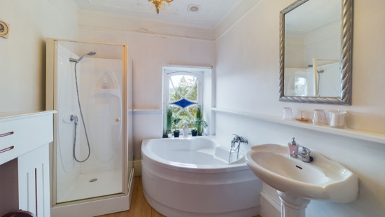 Basse Cour - 22 - - 6940