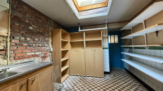 Menenstraat - 61 - - 8940