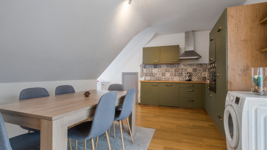 Heidebaan - 99 - - 9100