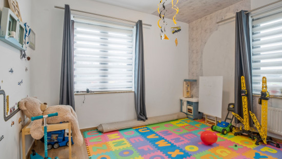 Heidebaan - 99 - - 9100