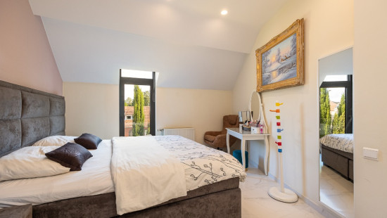 Grotebeekstraat - 2 - - 2340