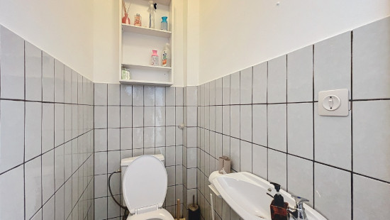 Avenue Louis Isaac - 21-23 - - 7850