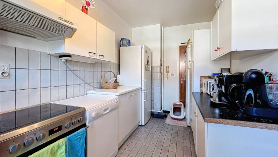 Avenue Louis Isaac - 21-23 - - 7850