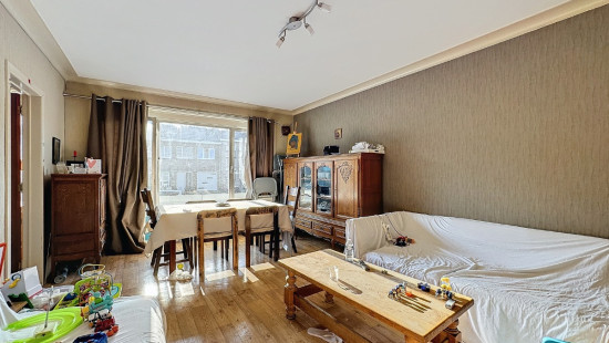 Avenue Louis Isaac - 21-23 - - 7850