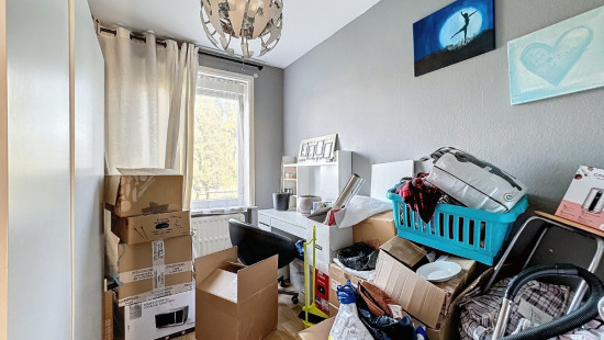 Avenue Louis Isaac - 21-23 - - 7850