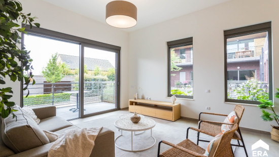 Stationstraat - 79 - - 2.01 - 8890