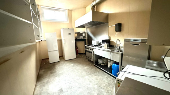 Ooststraat - 121 - - 8800