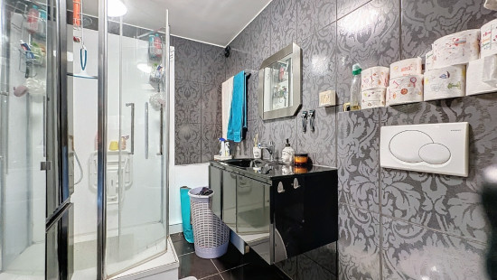 Rue Francois Joseph Peterinck - 8 - 32 - 7500