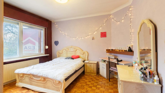 Campiniastraat - 32 - - 2170