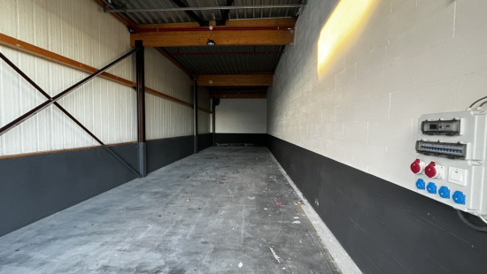 Izegemsestraat - 95 - UNIT - 8800