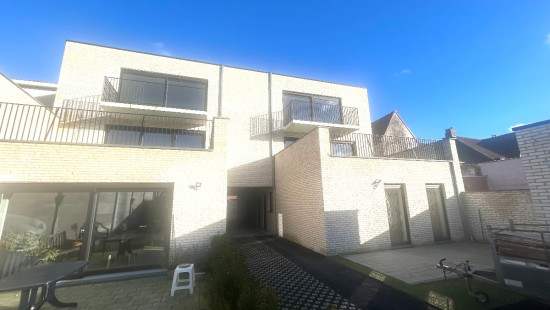 Dadizeelsestraat - 18 - 0202 - 6 - 8890