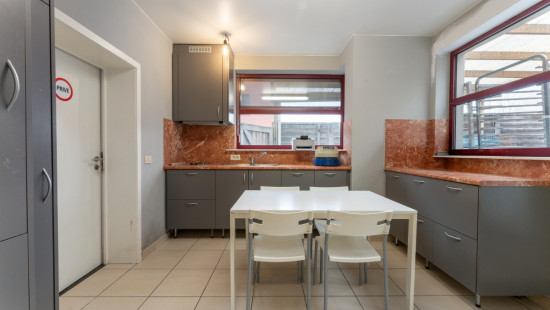 Beukenhofstraat - 18 - - 8570