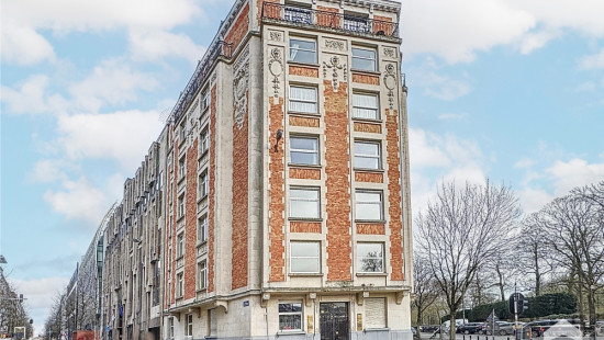 Avenue de la Renaissance - 1 - - 1000