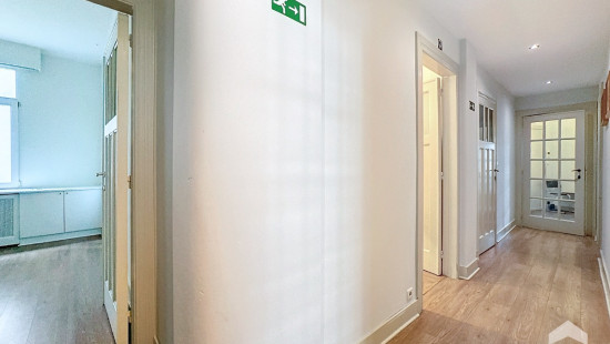 Avenue de la Renaissance - 1 - - 1000