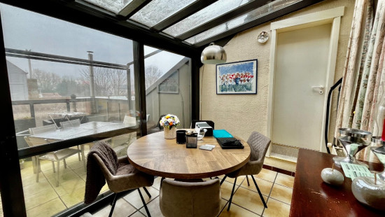 Waalvest - 104 - - 8930