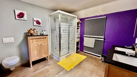 Waalvest - 104 - - 8930