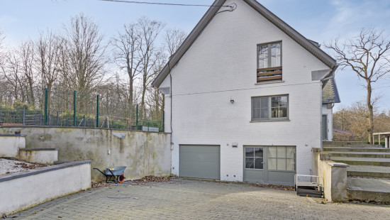 Drève des Mélèzes - 8 - - 7850