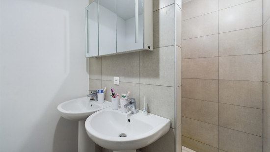 Rue des Stations - 21 - 2.4 - 5590